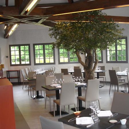 Hotel-Restaurant Du Lac จู เลส์ ทัวส์ ภายนอก รูปภาพ